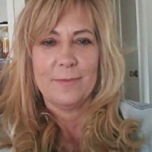 Meet your Posher, Hayley